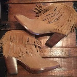 Frye Ilana Fringe Bootie sz 8.5